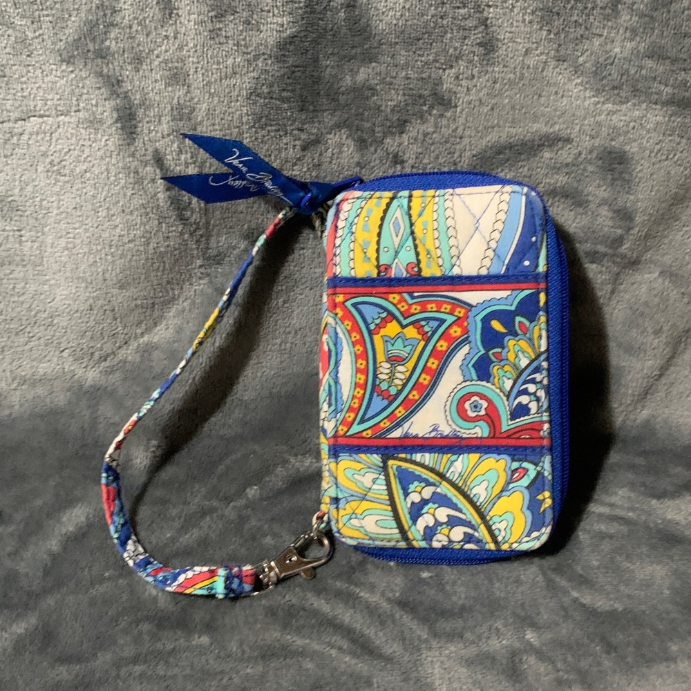 Vera Bradley Wallet Womens All-In-One Wristlet Blue Paisley Quilted Cotton